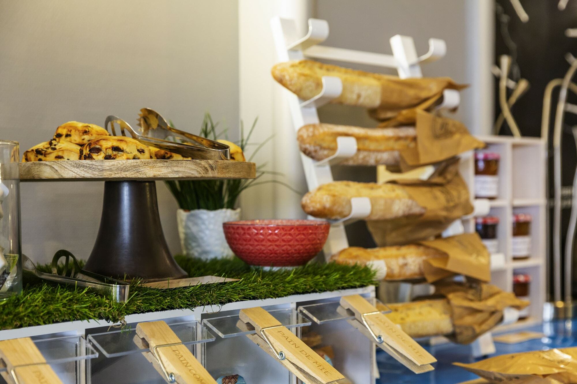 Novotel Massy 4*